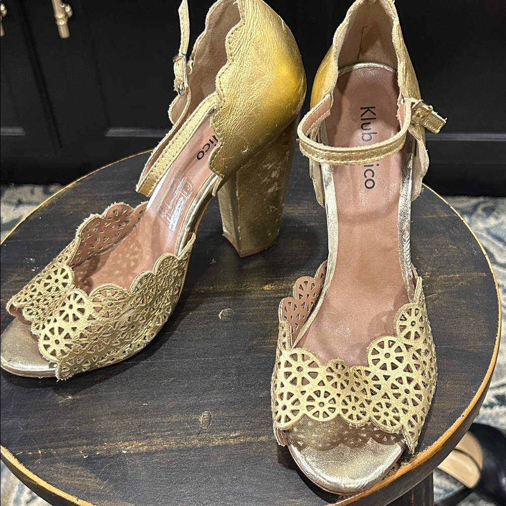 Klub Nico Gold Lace Women's Heels